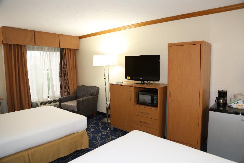 Comfort Inn & Suites Houston I-10 West Energy Corridor Exterior foto