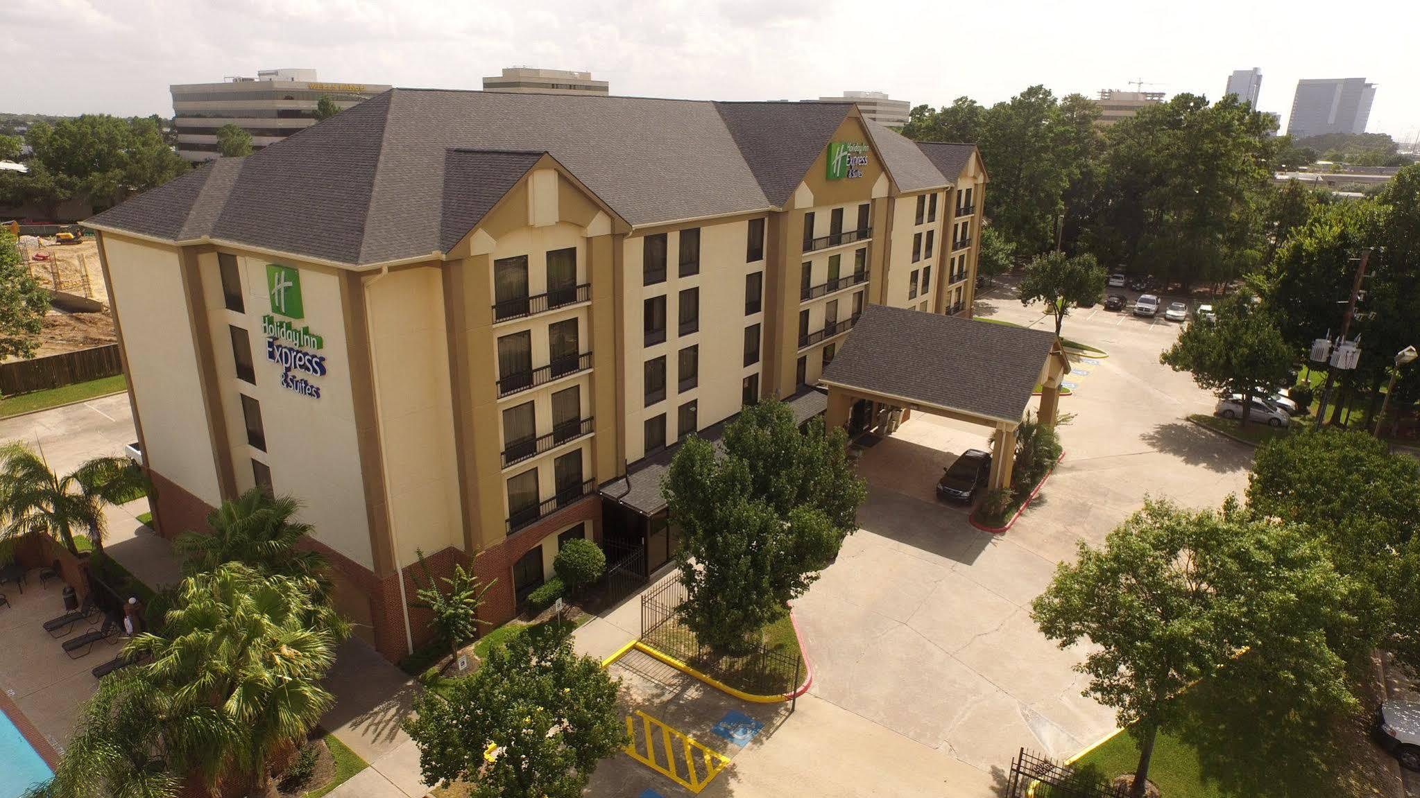 Comfort Inn & Suites Houston I-10 West Energy Corridor Exterior foto
