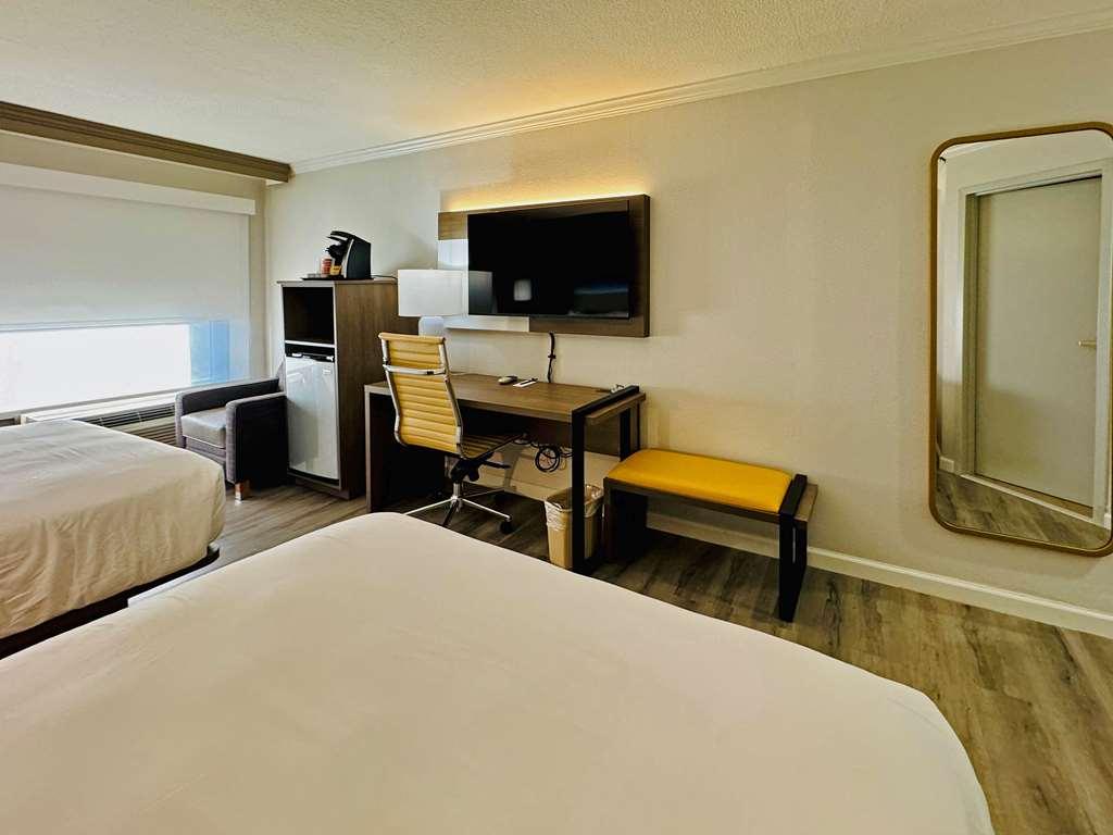 Comfort Inn & Suites Houston I-10 West Energy Corridor Zimmer foto